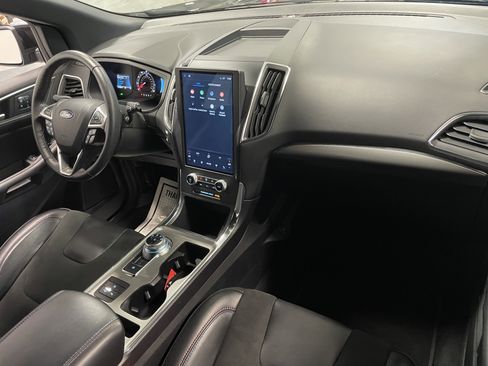 Used 2024 Ford Edge ST w/ Equipment Group 401A image 9