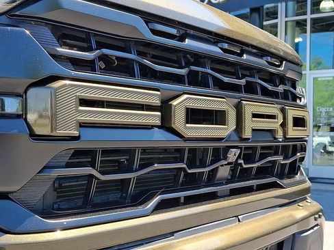 Used 2025 Ford F150 Raptor AWD/4WD image 14