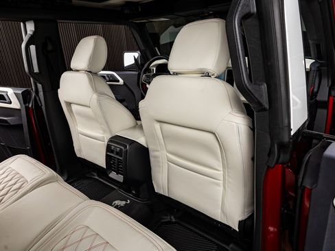 Used 2025 Ford Bronco Heritage Edition image 31