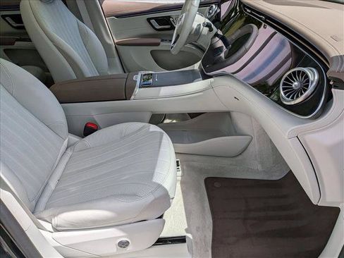 Certified 2023 Mercedes-Benz EQS 580 4MATIC SUV image 20