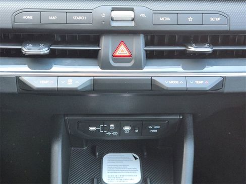 New 2025 Kia K4 GT-Line image 14