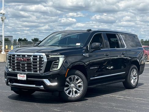 New 2026 GMC Yukon XL Denali w/ Advanced Technology Package AWD/4WD image 2