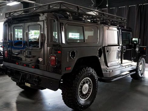 Used 2006 HUMMER H1 4-Door Wagon AWD/4WD image 7