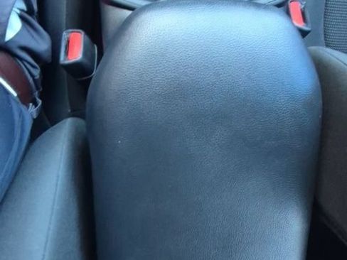 Used 2021 Toyota RAV4 LE w/ Carpet Mat Package (TMS) AWD/4WD image 25