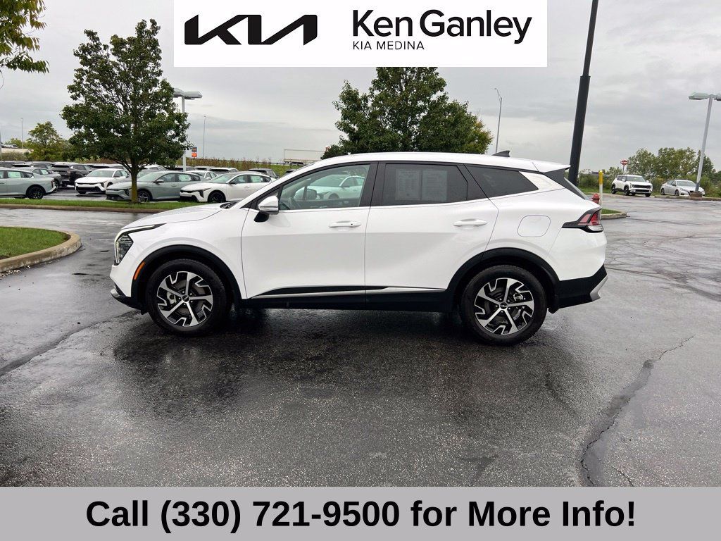 Certified 2024 Kia Sportage EX FWD image 16