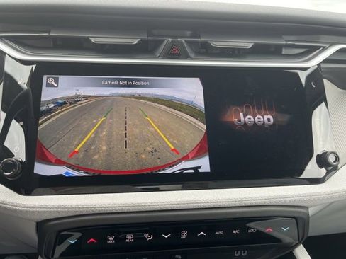 New 2026 Jeep Cherokee Laredo image 21