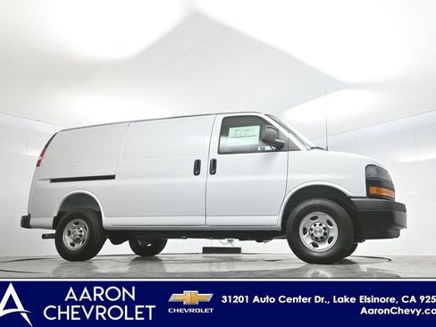 New 2026 Chevrolet Express 2500 w/ Driver Convenience Package RWD image 57