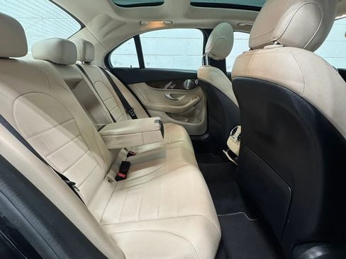 Used 2016 Mercedes-Benz C 300 4MATIC Sedan image 35