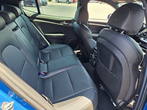 Used 2021 Kia Stinger GT RWD image 18