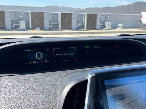 Used 2021 Toyota Prius Prime XLE w/ Carpet Mat Package (TMS) FWD image 13