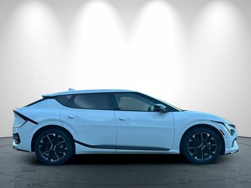 New 2025 Kia EV6 GT-Line image 3