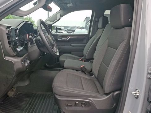 Used 2024 Chevrolet Silverado 1500 LT AWD/4WD image 14
