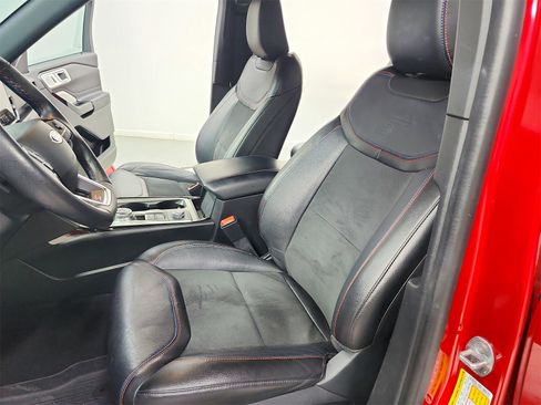 Used 2023 Ford Explorer ST w/ Equipment Group 401A image 19