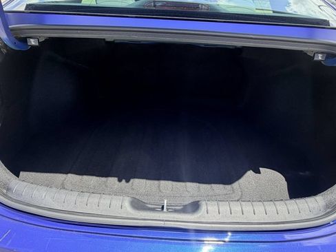 Used 2024 Hyundai Elantra SEL FWD image 27