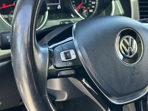 Used 2019 Volkswagen Atlas SE FWD image 27