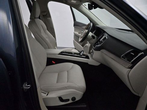 Used 2023 Volvo XC90 B6 Plus w/ Protection Package Premier AWD/4WD image 30