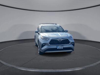 Certified 2021 Toyota Highlander Platinum