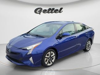 Used 2016 Toyota Prius Four Touring FWD video 1