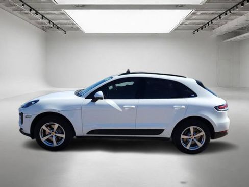 Used 2021 Porsche Macan AWD/4WD image 2