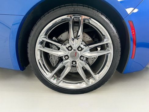 Used 2016 Chevrolet Corvette Stingray Coupe w/ 2LT Preferred Equipment Group RWD image 25