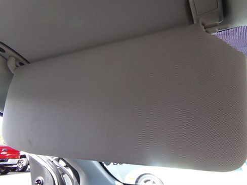 Used 2011 Nissan Sentra 2.0 image 47