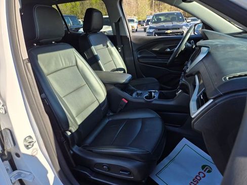 Used 2024 GMC Terrain SLT AWD/4WD image 19