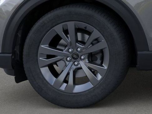 New 2026 Ford Explorer Active w/ Active Comfort Package image 19