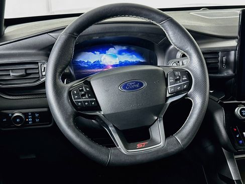 Used 2023 Ford Explorer ST w/ Equipment Group 401A AWD/4WD image 18