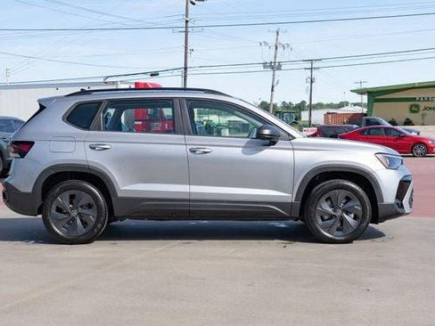 New 2026 Volkswagen Taos S FWD image 7