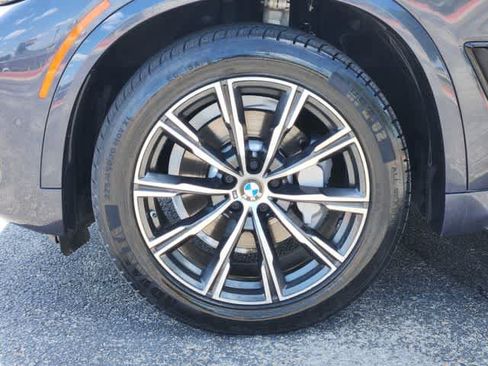 Used 2022 BMW X5 sDrive40i w/ M Sport Package RWD image 8