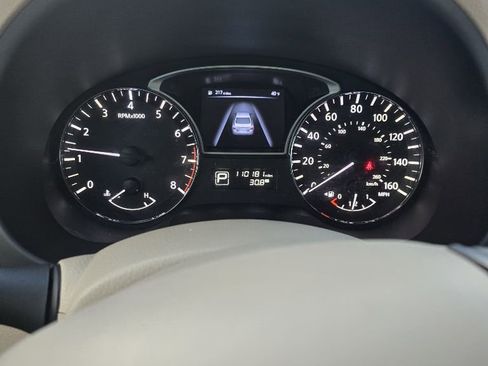 Used 2014 Nissan Altima 2.5 S image 9