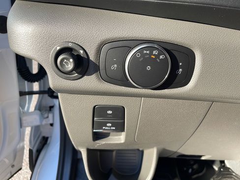 New 2026 Ford Transit 250 148 Medium Roof image 26