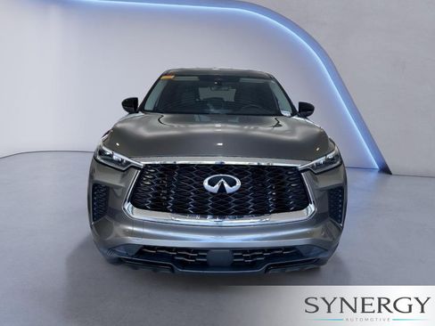 Certified 2024 INFINITI QX60 Pure FWD image 2