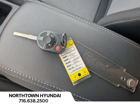 Used 2018 Ford Escape SE FWD image 17