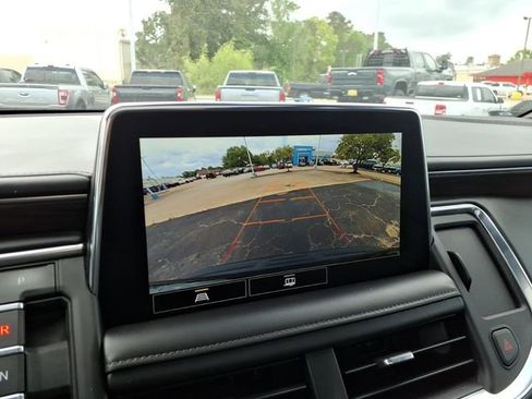 Used 2021 Chevrolet Tahoe Z71 image 26