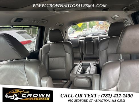 Used 2011 Honda Odyssey Touring Elite image 15
