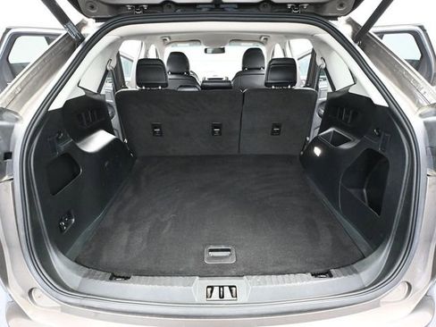 Used 2019 Ford Edge SEL w/ Equipment Group 201A image 38