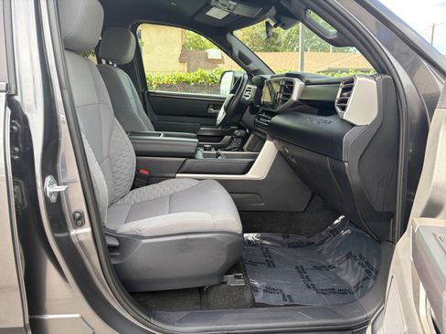 Used 2025 Toyota Tundra SR5 w/ TRD Off-Road Package AWD/4WD image 29