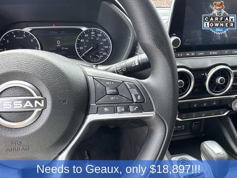 Used 2025 Nissan Sentra SV FWD image 43