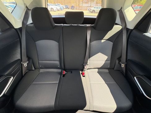 Used 2025 Kia Soul LX w/ LX Technology Package FWD image 35