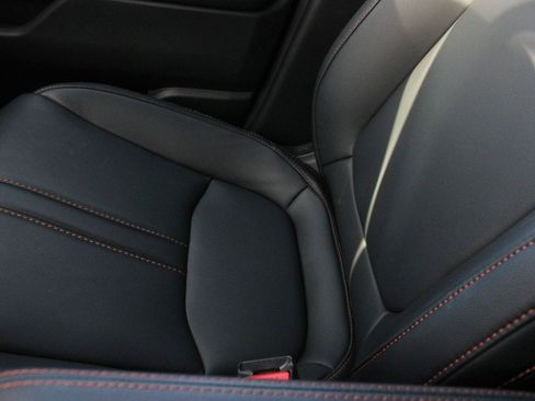 Used 2025 Honda Pilot TrailSport image 20