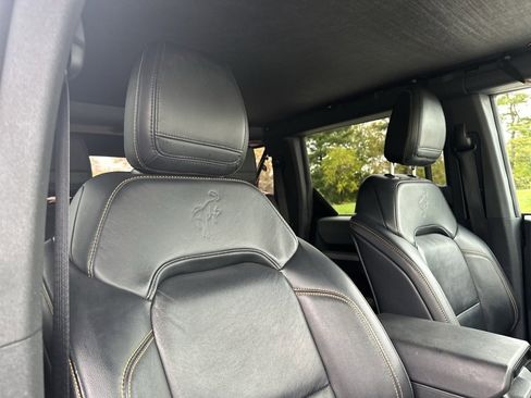 Used 2022 Ford Bronco Badlands image 29