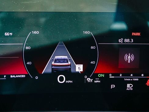 Certified 2025 Audi Q5 Premium Plus w/ Premium Plus image 27