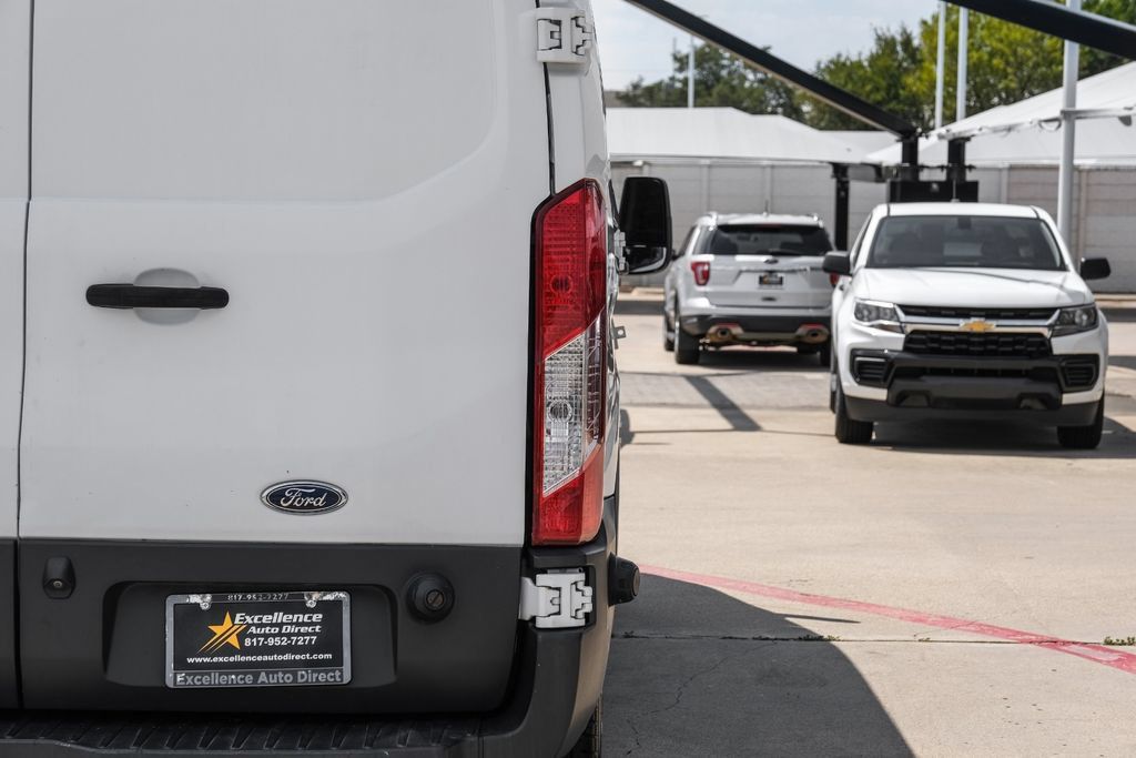 Used 2017 Ford Transit 250 148 Low Roof RWD image 38