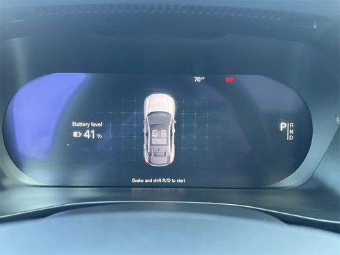 Used 2022 Volvo C40 P8 Recharge Ultimate image 6