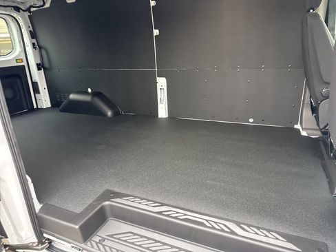 New 2026 Ford Transit 250 Low Roof w/ Load Area Protection Package RWD image 18