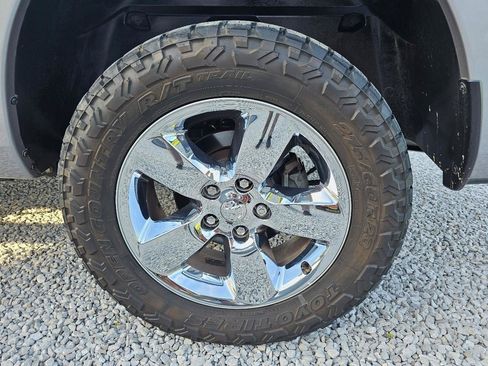 Used 2019 RAM 1500 Big Horn AWD/4WD image 75