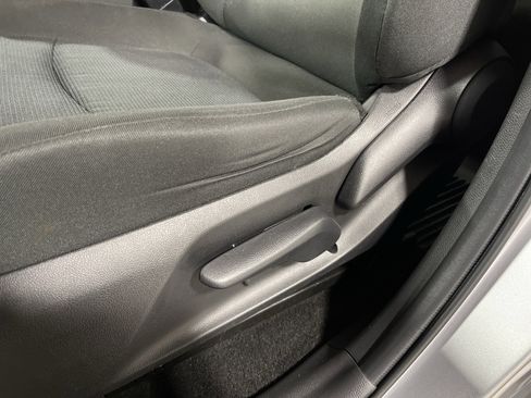 Used 2024 Toyota RAV4 LE image 9