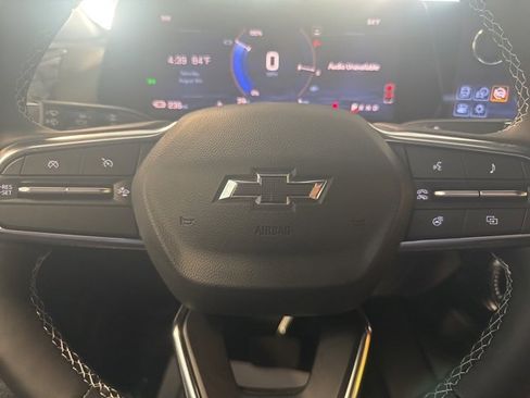 New 2025 Chevrolet Blazer EV LT image 14