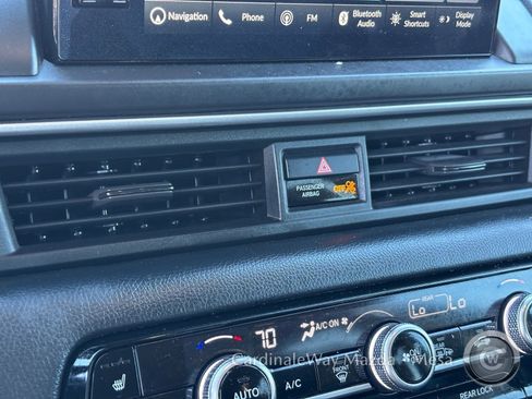 Used 2023 Honda Pilot Touring image 24